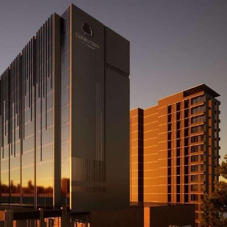 מלון Doubletree By Hilton שנליאורפה מראה חיצוני תמונה