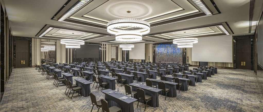 מלון Doubletree By Hilton שנליאורפה מתקנים תמונה