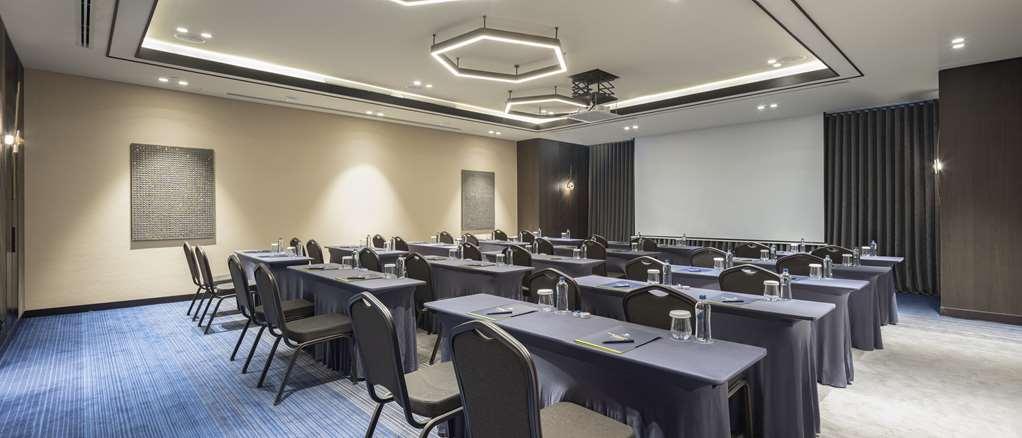 מלון Doubletree By Hilton שנליאורפה מתקנים תמונה