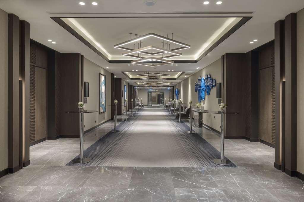 מלון Doubletree By Hilton שנליאורפה מתקנים תמונה