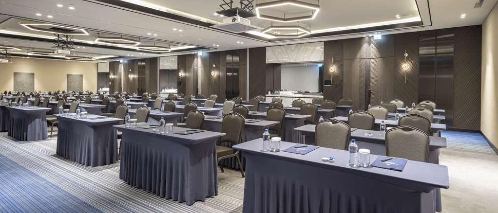מלון Doubletree By Hilton שנליאורפה מתקנים תמונה